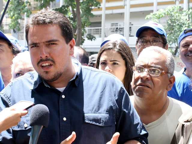 Stalin González: Maduro está acabando con nuestro futuro