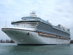 Virus enferma a 172 personas en crucero de Carnival que partió de California