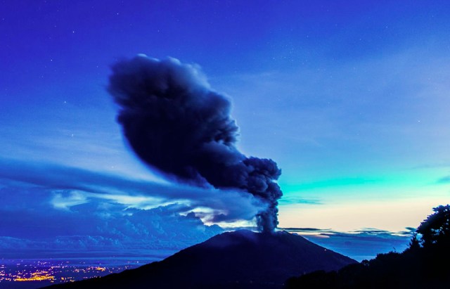 COSTA RICA-VOLCANO-TURRIALBA