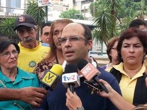 Millán: Con solicitud de intervención de Policaracas Jorge Rodríguez elude responsabilidad