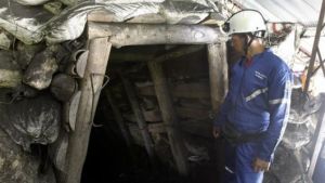 Mueren cuatro mineros por explosión de mina en Colombia