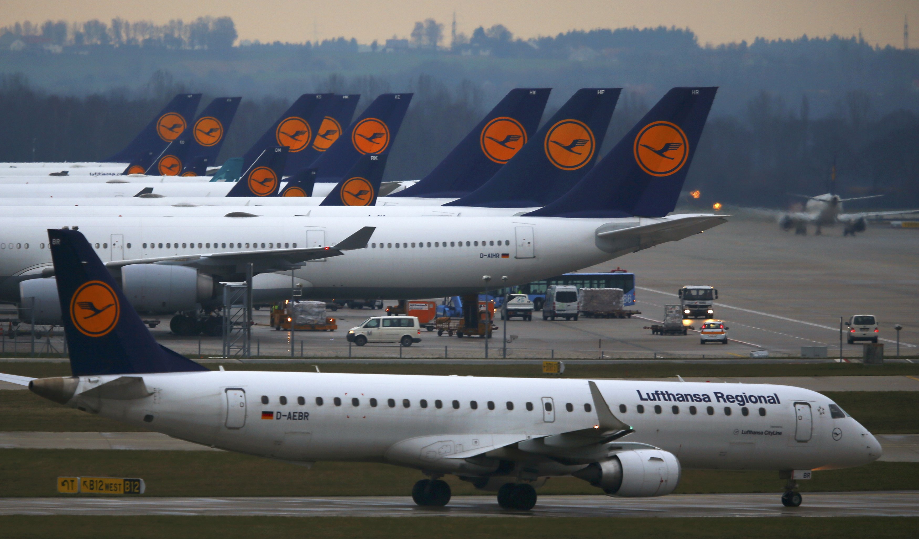 Lufthansa cancela 750 vuelos por una huelga de pilotos