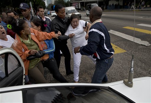 Autoridades cubanas impiden protesta disidente por Derechos Humanos