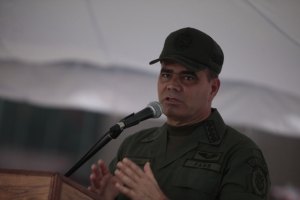 Padrino López descarta insurrección de la Fuerza Armada