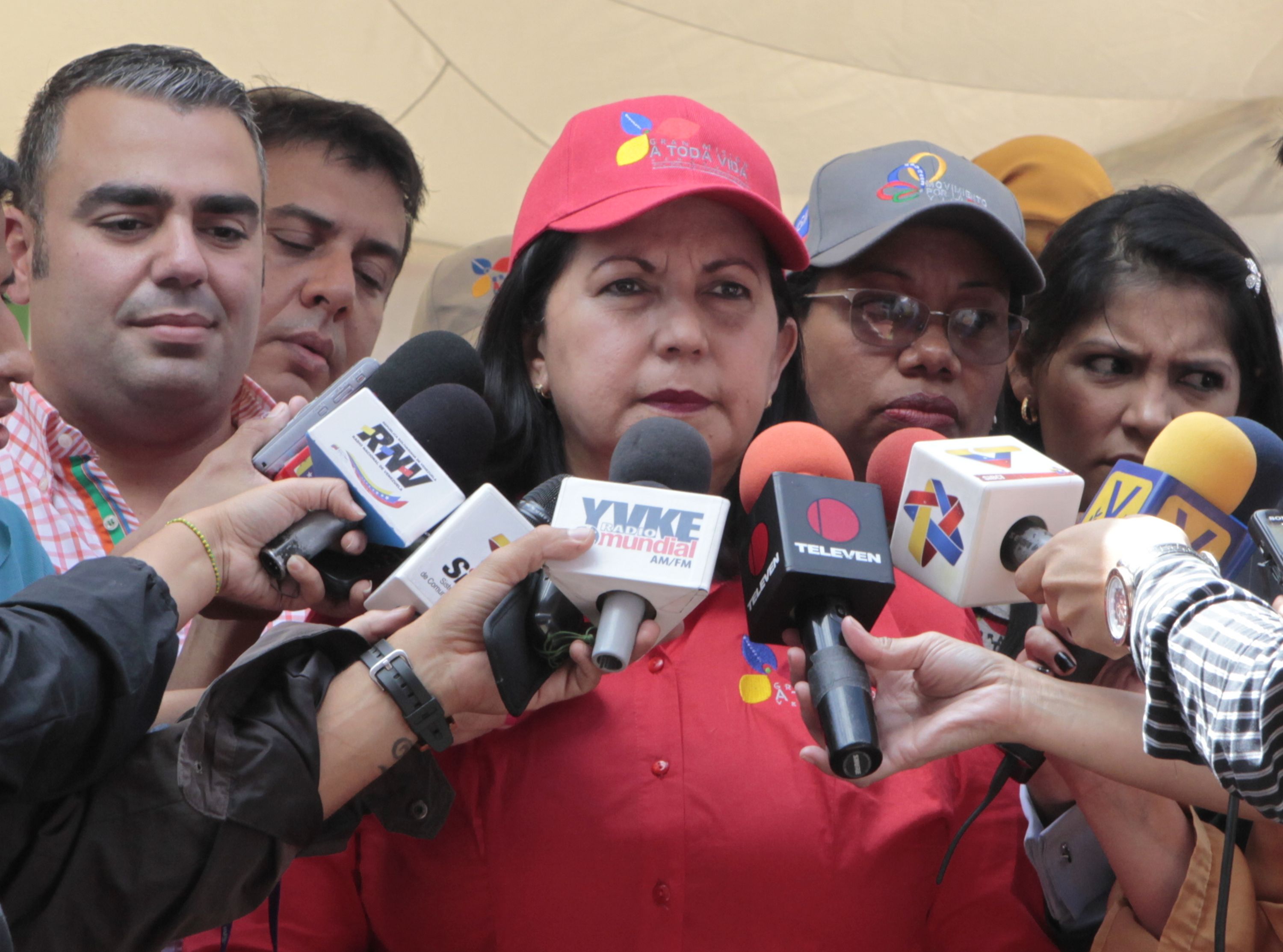 Ministra Meléndez instó a la PNB a seguir trabajando por la seguridad de los venezolanos