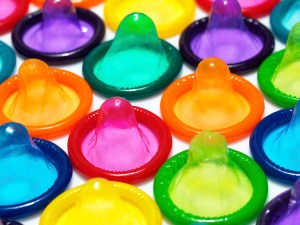 Tener sexo con condón será igual de satisfactorio gracias al “Condón invisible”