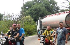 Secuestran dos gandolas cargadas con combustible en Orope; bloquean paso entre Táchira y Zulia