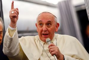 El papa no descarta acelerar los procesos de nulidad matrimonial en el futuro