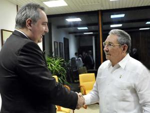 Raúl Castro se reunió en La Habana con vicepresidente ruso