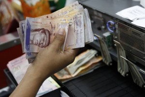 Cinco devaluaciones ha registrado el bolívar en 11 años