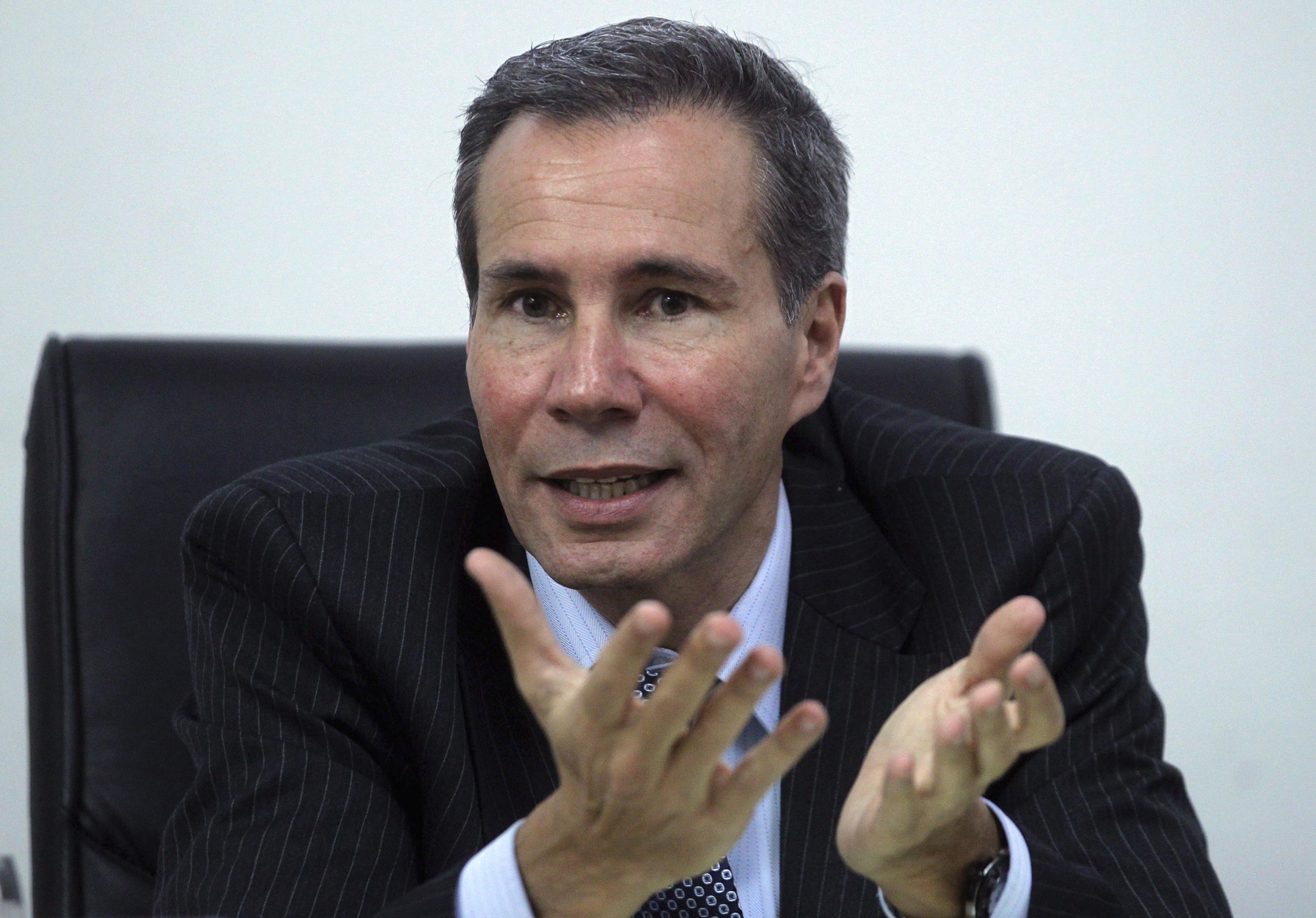 Custodios del fiscal Nisman son investigados por posible negligencia