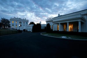 El artículo anónimo de un funcionario de la Casa Blanca contra Trump
