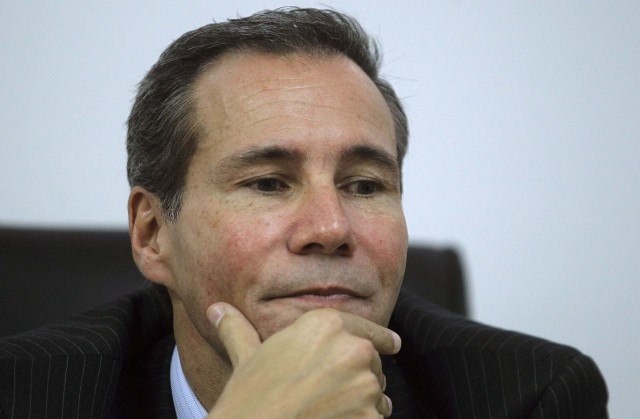 Familiar del fiscal argentino Nisman asegura que lo asesinaron