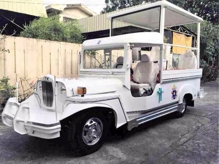 El papa Francisco cambiará el papamóvil por un  jeepney en Filipinas (Fotos)