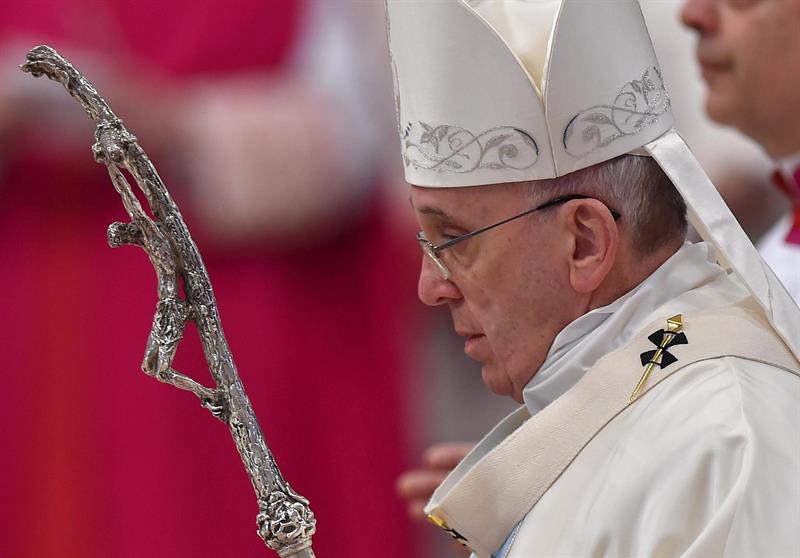 El Papa reza por la familia y el mundo en el Año Nuevo