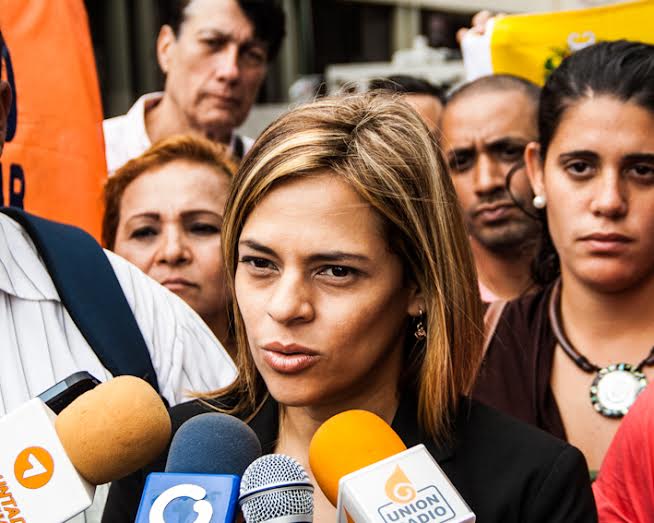 Agreden a la abogada de Daniel Ceballos en el Palacio de Justicia