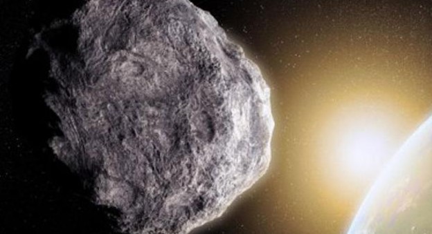 Asteroide del tamaño de una montaña pasará al ras de la Tierra esta noche