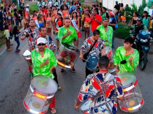 Gritan Carnaval en zona rural de Puerto La Cruz