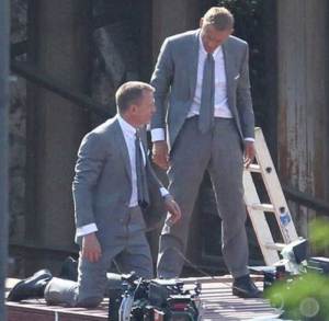 El James Bond, Daniel Craig, se somete a cirugía después de una lesión