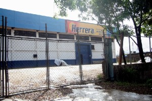 Privan de libertad a administradora de Distribuidora Herrera