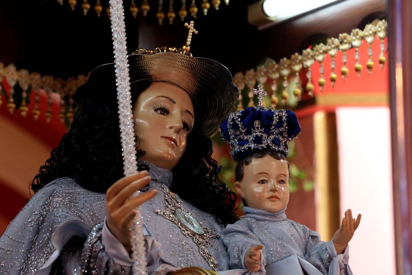 Faltan brazos para la procesión de la Divina Pastora