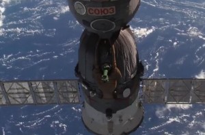 Astronautas se refugian tras alarma en la Estación Espacial Internacional