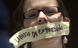 Demanda contra directivos de medios nacionales marcó afectaciones a la libertad de expresión en mayo