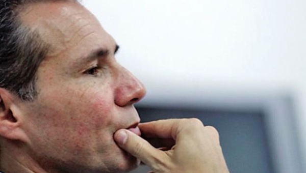 Nueva prueba descarta rastros de pólvora en manos del fallecido fiscal Nisman