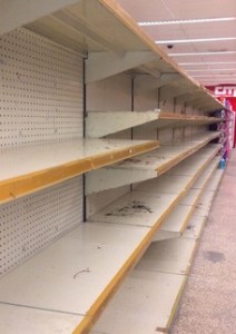 Así rechazan los venezolanos la escasez #AnaquelesVaciosEnVenezuela (Fotos)