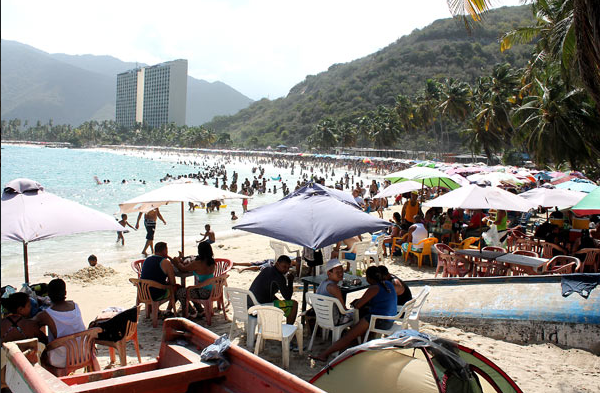 112 mil turistas visitaron Costa de Oro en diciembre