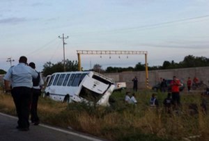 Accidente en la carretera Lara-Zulia dejó un fallecido y 10 heridos