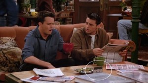 ¿Por qué los personajes de Friends tenían siempre libre el sofá del Central Perk?