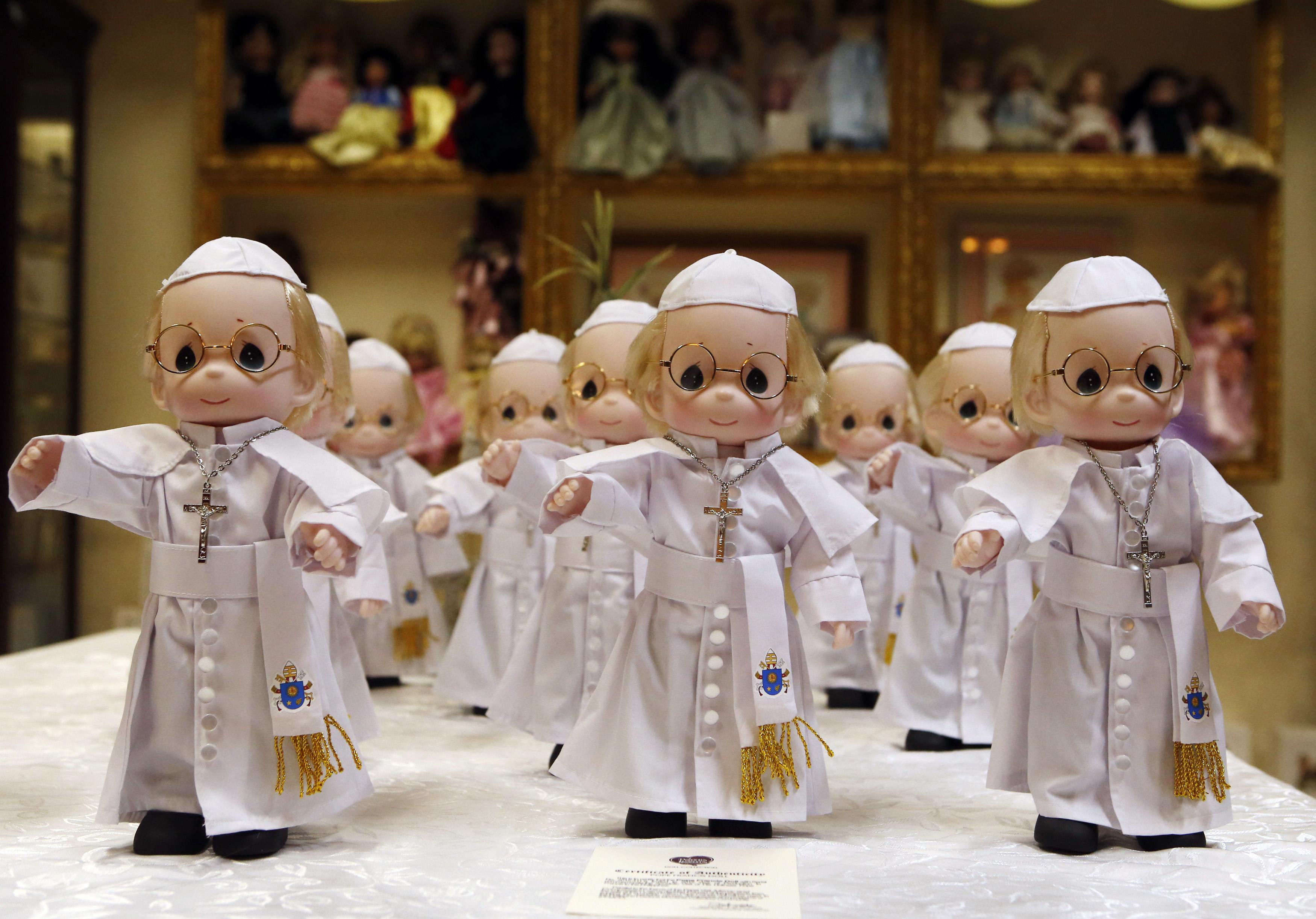 Muñecos del papa Francisco invaden Filipinas (Fotos)
