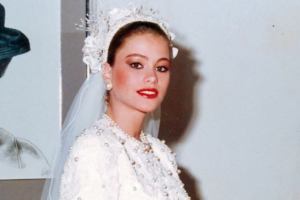 Así fue la primera boda de Sofía Vergara hace unas cuantas lunas (Fotos)