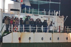 La Unión Europea pide explicaciones a Turquía sobre barcos con migrantes