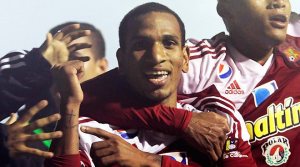 Caracas fulminó a Metropolitanos con gol de Rómulo Otero
