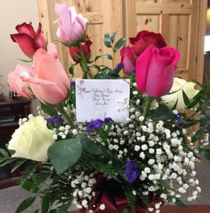 La sorpresa más inesperada: Recibió flores por San Valentín de su esposo muerto 8 meses antes