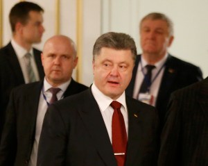 Firman hoja de ruta en Minsk para restablecer la paz en Ucrania