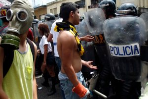 Ascienden a 13 los detenidos durante los hechos del 12F en San Cristóbal