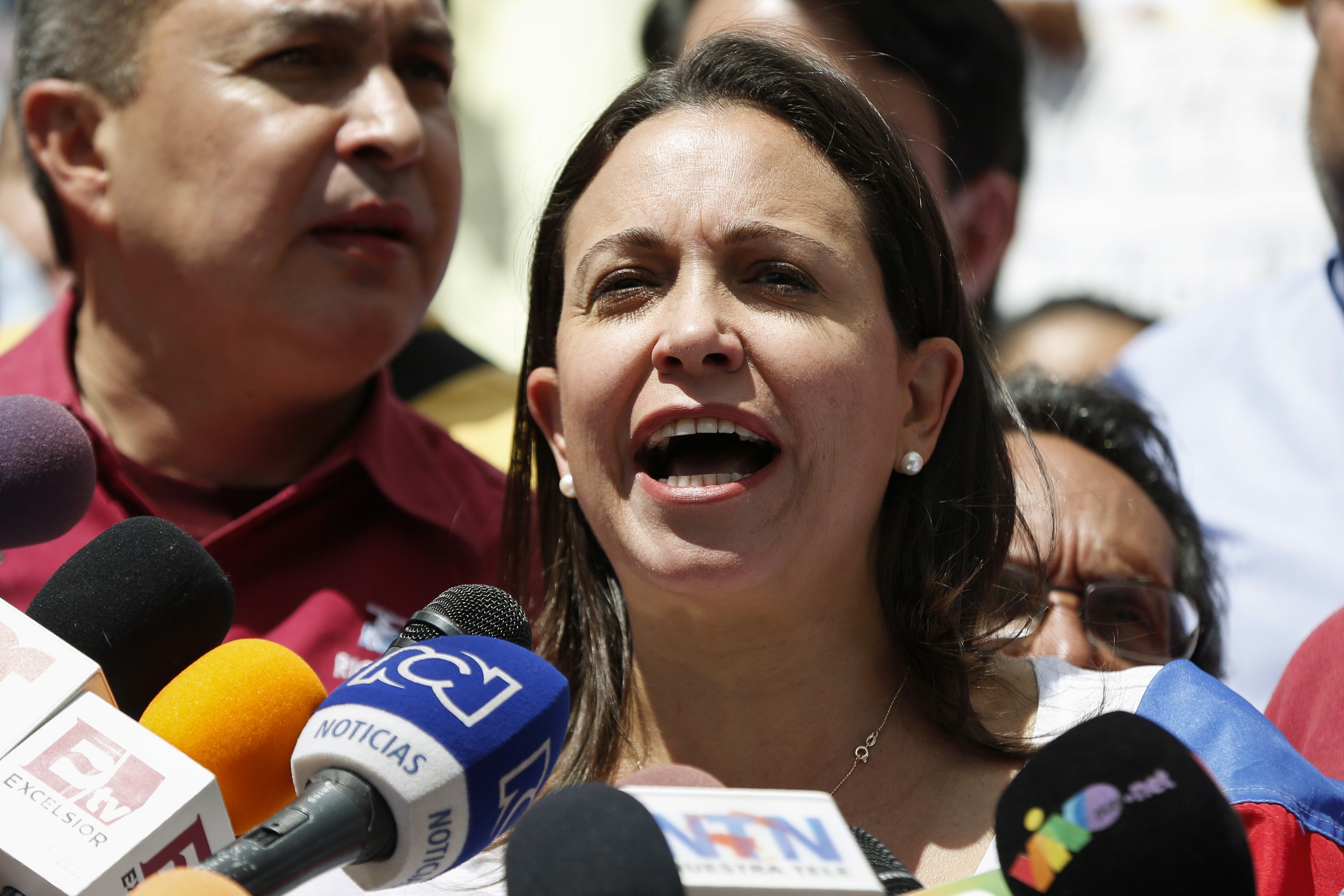 María Corina Machado: Maduro hace lo que le da la gana