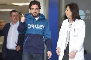 Alonso recibe el alta hospitalaria