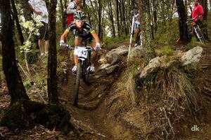 Arianna Tucci encara segunda valida del campeonato mexicano de mountain bike