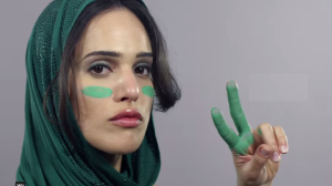 ¡Sorprendente! Así evolucionaron los parámetros de belleza en Irán durante 100 años (Video)