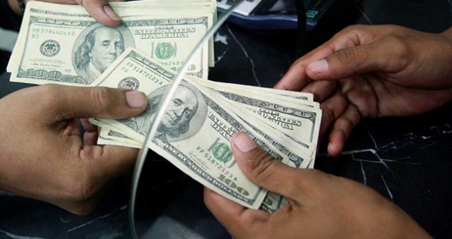 ¿Por qué el dólar paralelo aumenta de forma abrupta?