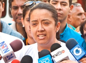 Gaby Arellano: Vielma Mora terminó el 2015 con un saldo rojo y persiguiendo funcionarios públicos
