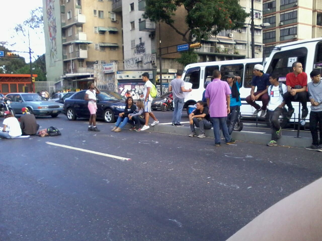 Protesta mantiene restringido el paso vehicular en Altamira (Fotos)