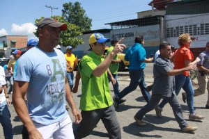 Capriles: El gobierno le metió por el pecho otra devaluación al pueblo