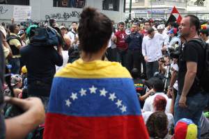 Oposición venezolana critica a Maduro por sus decisiones contra EEUU