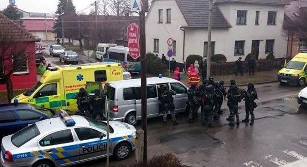 Al menos ocho muertos deja un tiroteo en un restaurante en República Checa