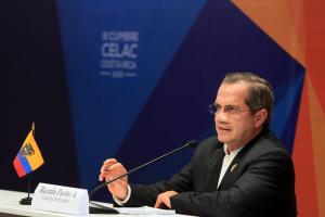 Ecuador anuncia reunión de cancilleres de A.Latina para tratar el tema de Venezuela